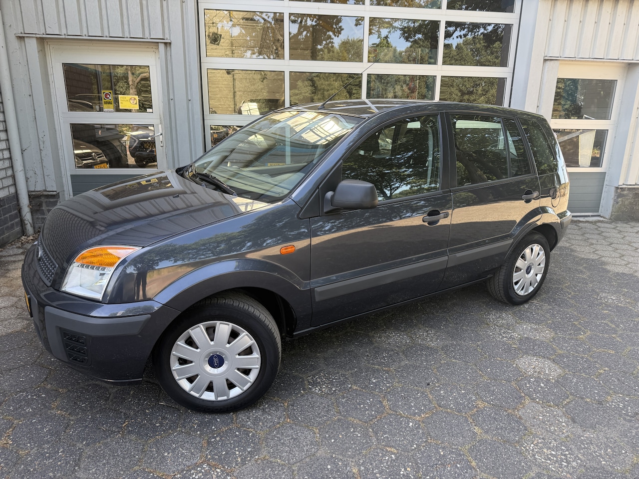 Ford Fusion - 1.4-16V Comfort / Airco / Km stand 5918 km NAP !!!!! - AutoWereld.nl
