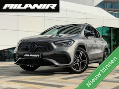 Mercedes-Benz GLA-Klasse - 200 AMG Line|Pano |ACC |Carbon