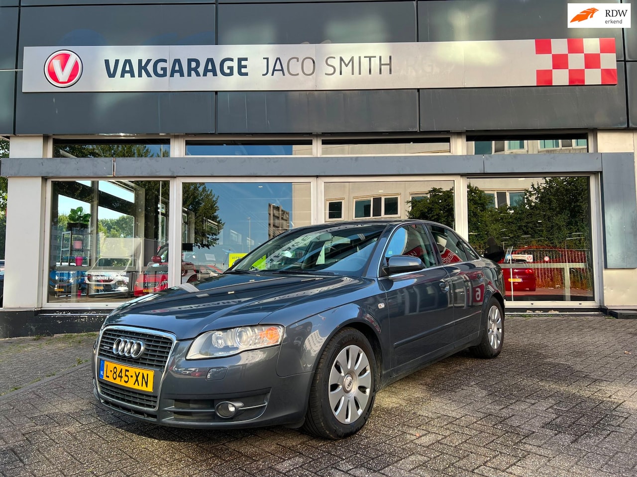 Audi A4 Limousine - 2.0 Q AUT. - AutoWereld.nl
