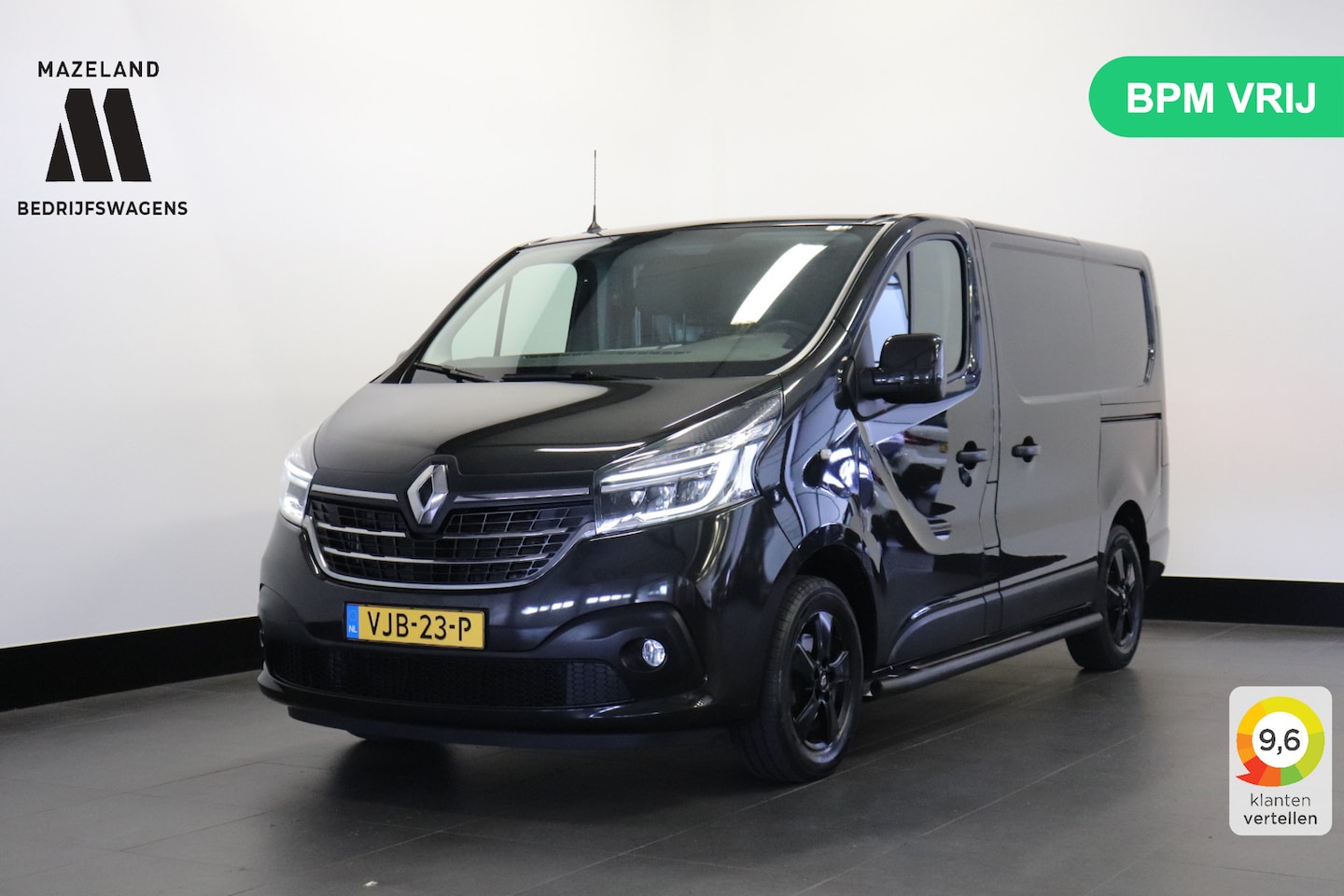 Renault Trafic - 2.0 dCi 120PK EURO 6 - Airco - Cruise - PDC - 2x Schuifdeur- € 13.900,- Excl. Foto's - AutoWereld.nl