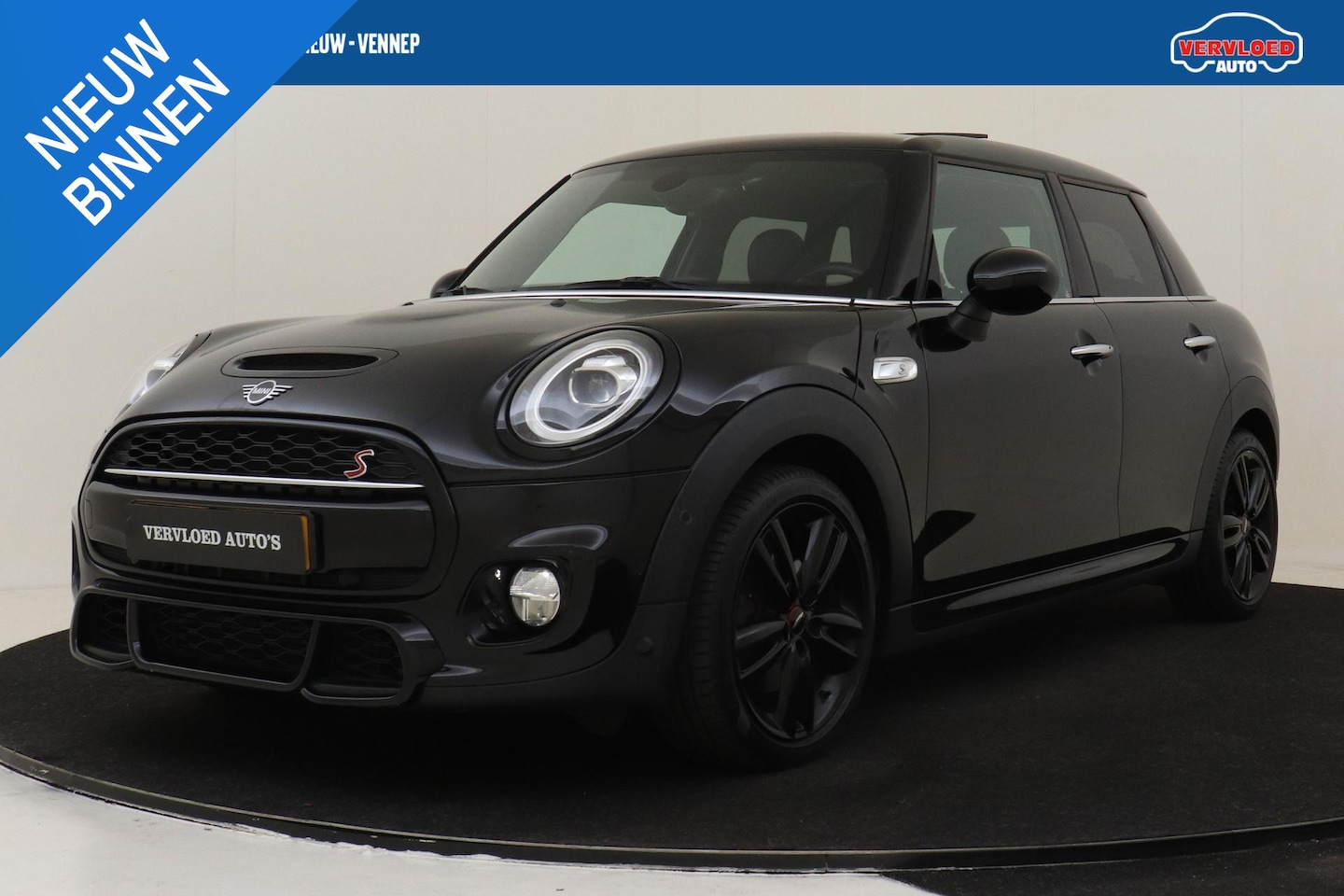 MINI Cooper S - -PANO.DAK|HARMAN/KARDON|JCW|KEYLESS|LEDER|LED|CAMERA|17"|DEALEROH. - AutoWereld.nl