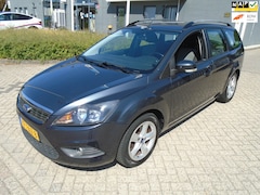 Ford Focus Wagon - 1.6 Comfort Nieuwe Apk