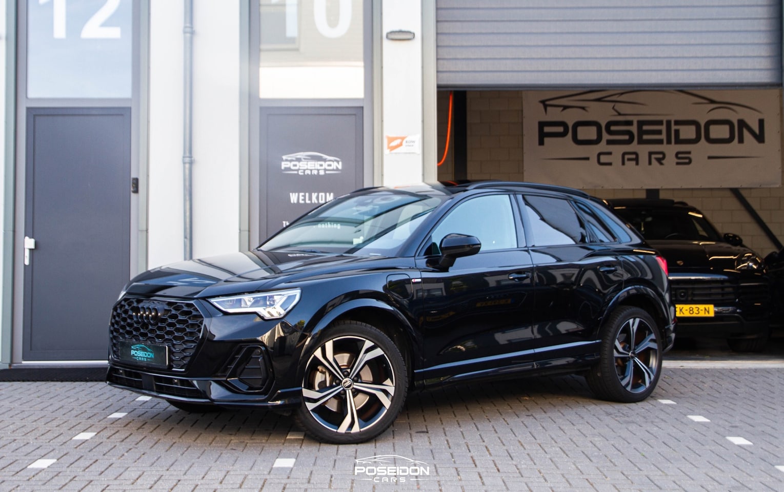 Audi Q3 - 45 TFSI e S-LINE | PANO | KEYLESS | VIRTUAL | LEER | A.CAMERA | ELEK.STOEL | BOMVOLL!! - AutoWereld.nl