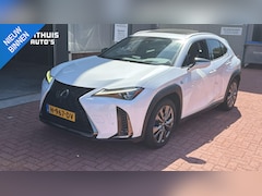 Lexus UX - 250h AWD F-Sport Full Option Trekhaak HUD