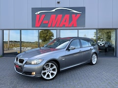 BMW 3-serie - 318i LCI AUT High Executive Pano Navi Xenon Leder Stoelv