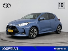 Toyota Yaris - 1.5 Hybrid Style | Stoelverwarming | Navigatie | Parkeercamera |