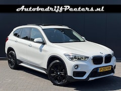 BMW X1 - sDrive20i Aut. Sport Line Pano LED HUD Navi+ Cruise PDC 18inch
