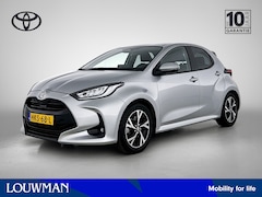 Toyota Yaris - 1.5 Hybrid 115 Dynamic | BTW Voertuig | Dealeronderhouden | Achteruitrijcamera |