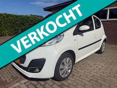 Peugeot 107 - 1.0 Access APK 2-3-2027 elek.pakket 5 deurs