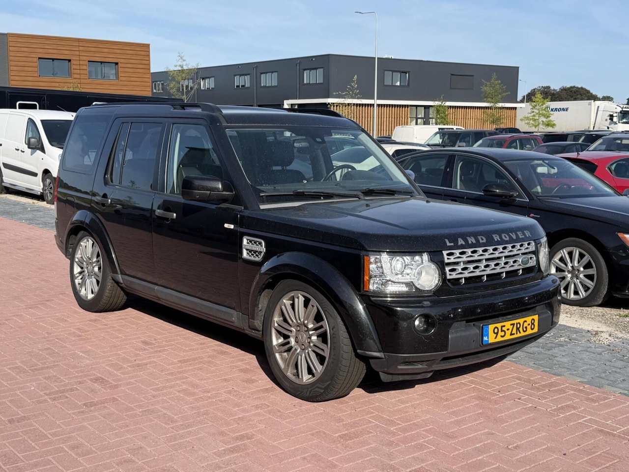 Land Rover Discovery - 3.0 SDV6 Luxury Edition EX BPM - Motorschade - AutoWereld.nl