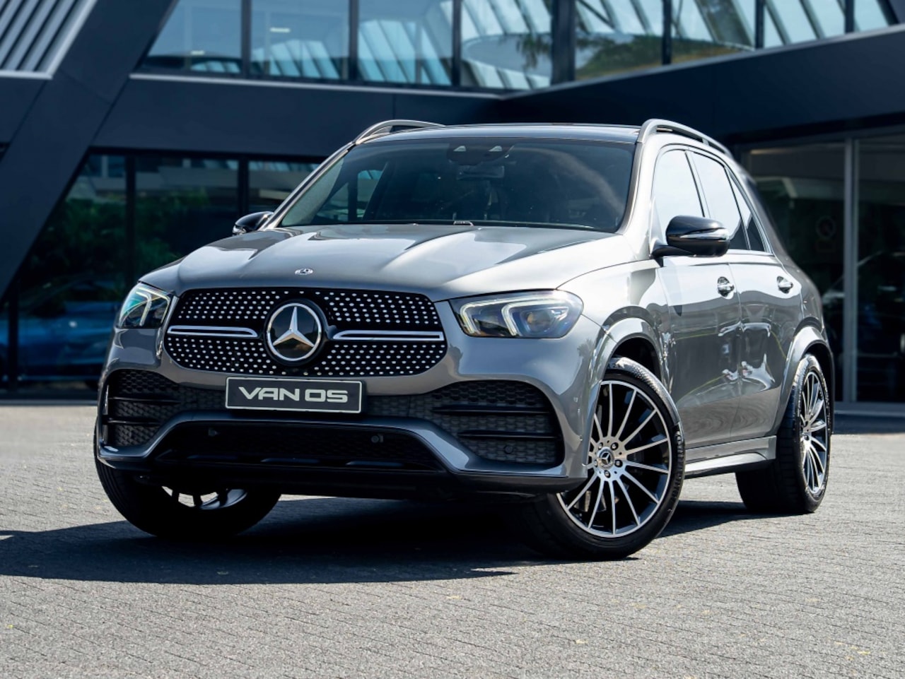 Mercedes-Benz GLE-Klasse - GLE 450 4MATIC AMG Line | BTW | E-ACTIVE BODY CONTROL | 7 Pers - AutoWereld.nl