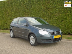 Volkswagen Polo - 1.4-16V Trendline..Airco..113.000 KM