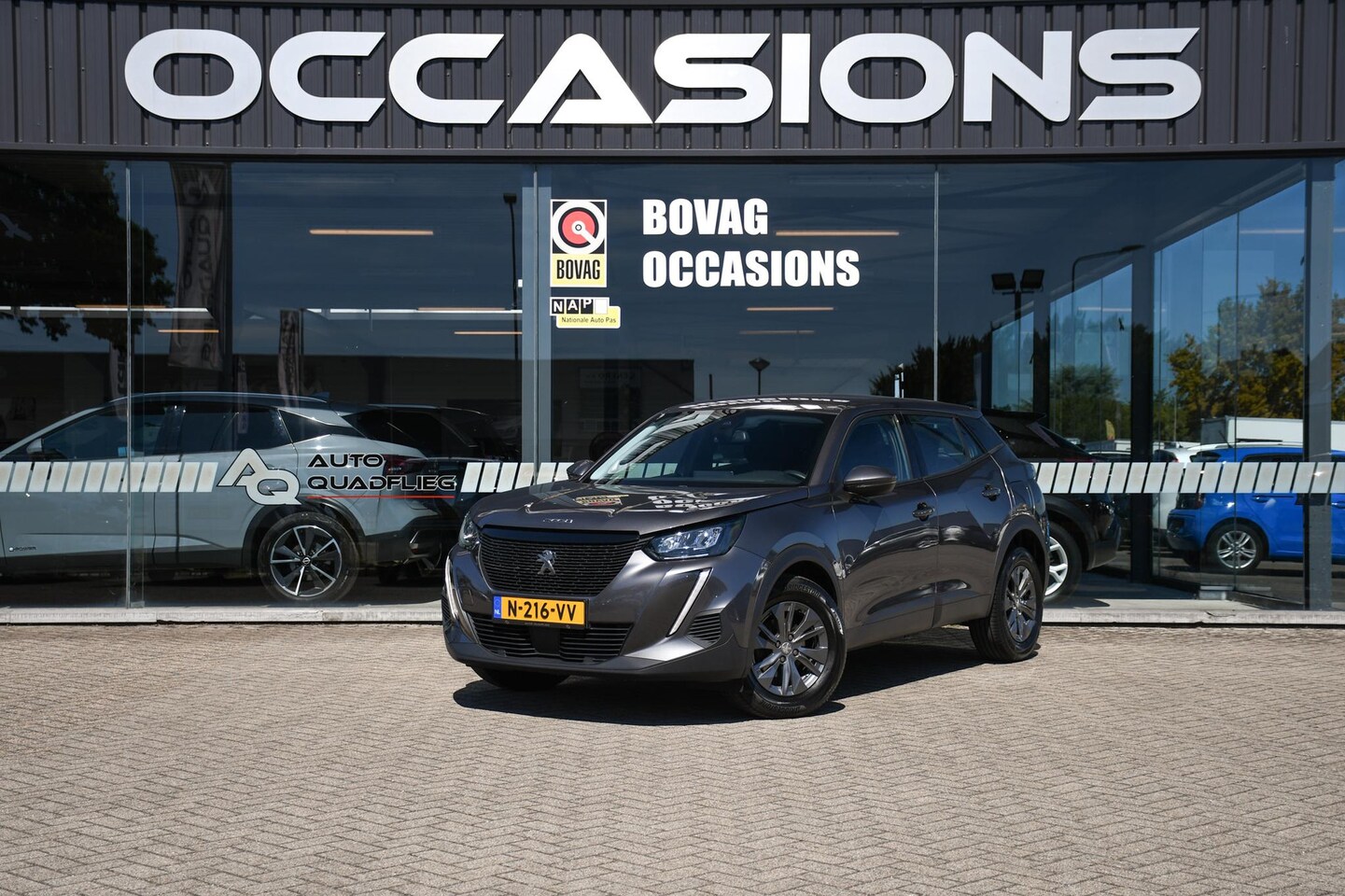 Peugeot 2008 - 1.2 Active Pack APPLE CARPLAY/ CRUISE CONTROL/ LED - AutoWereld.nl