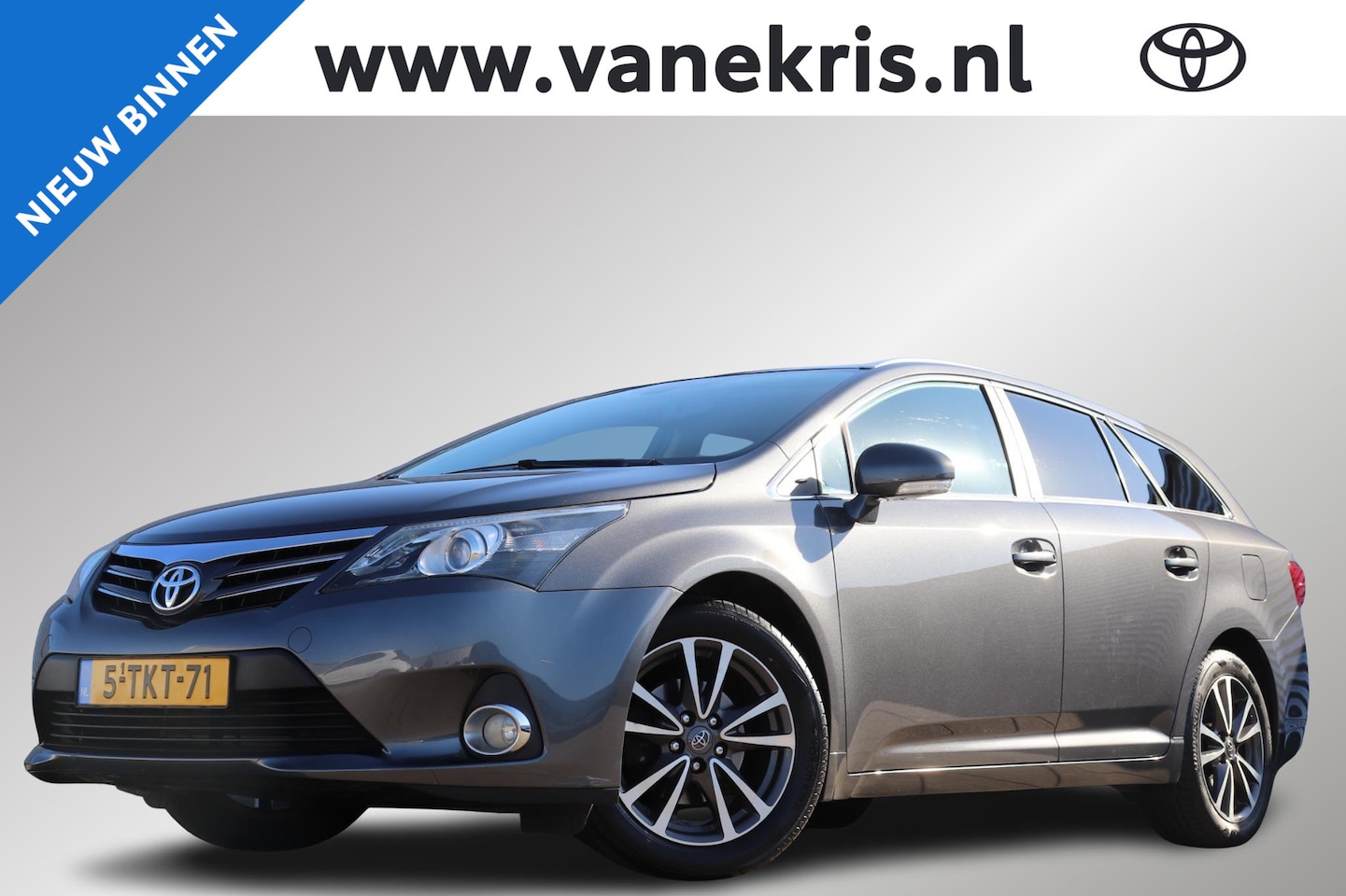 Toyota Avensis Wagon - 1.8 VVTi Dynamic Business 1.8 VVTi Dynamic Business, LM Velgen, Keyless, NAVI, Parkeerhulp Camera! - AutoWereld.nl