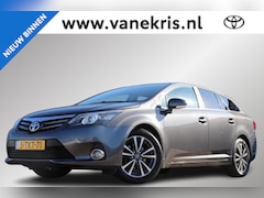 Toyota Avensis Wagon - 1.8 VVTi Dynamic Business, LM Velgen, Keyless, NAVI, Parkeerhulp Camera