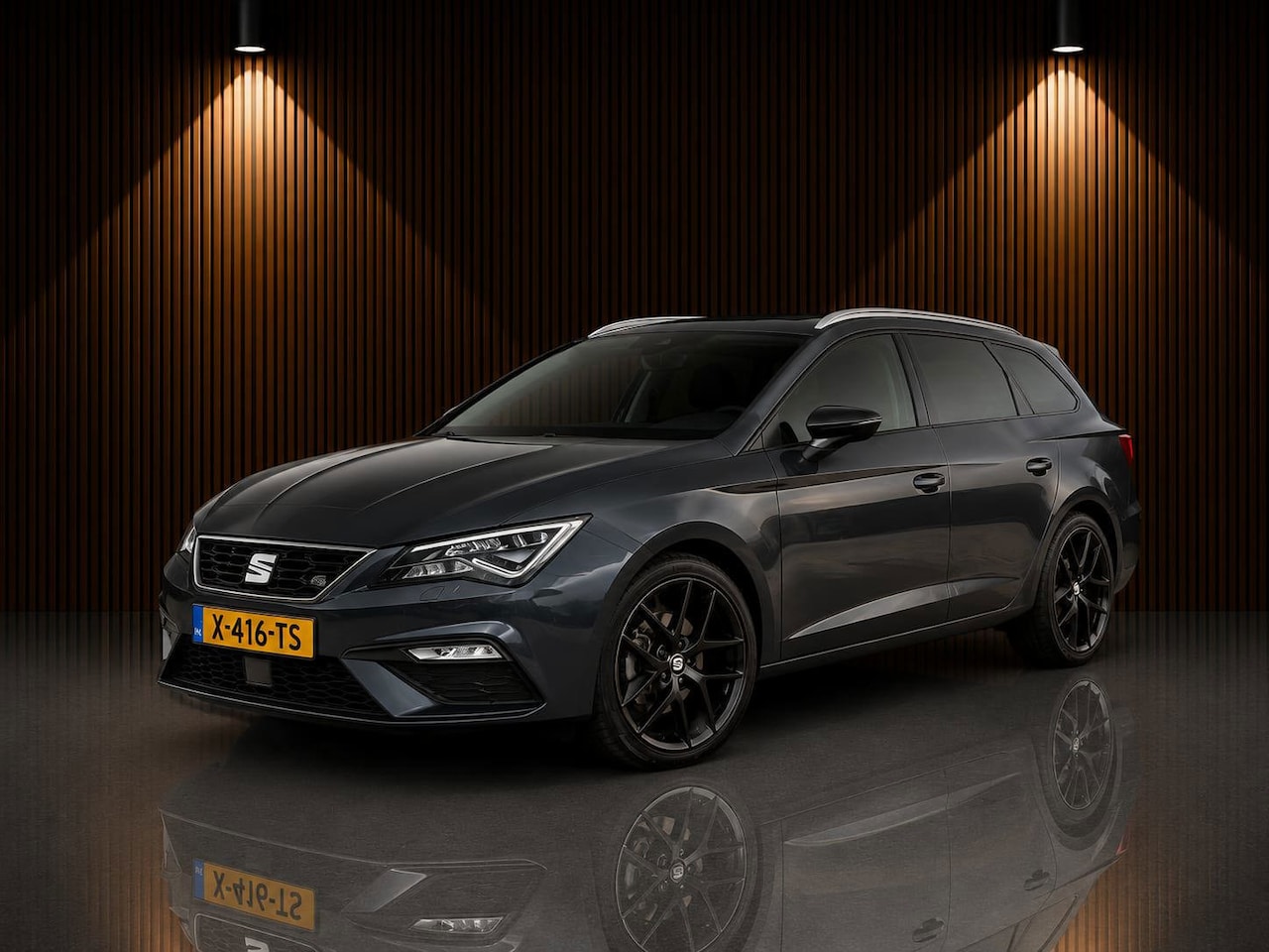 SEAT Leon ST - 1.5 TSI FR Ultimate Edition Black Sky 1.5 TSI FR Ultimate Edition Black Sky - AutoWereld.nl