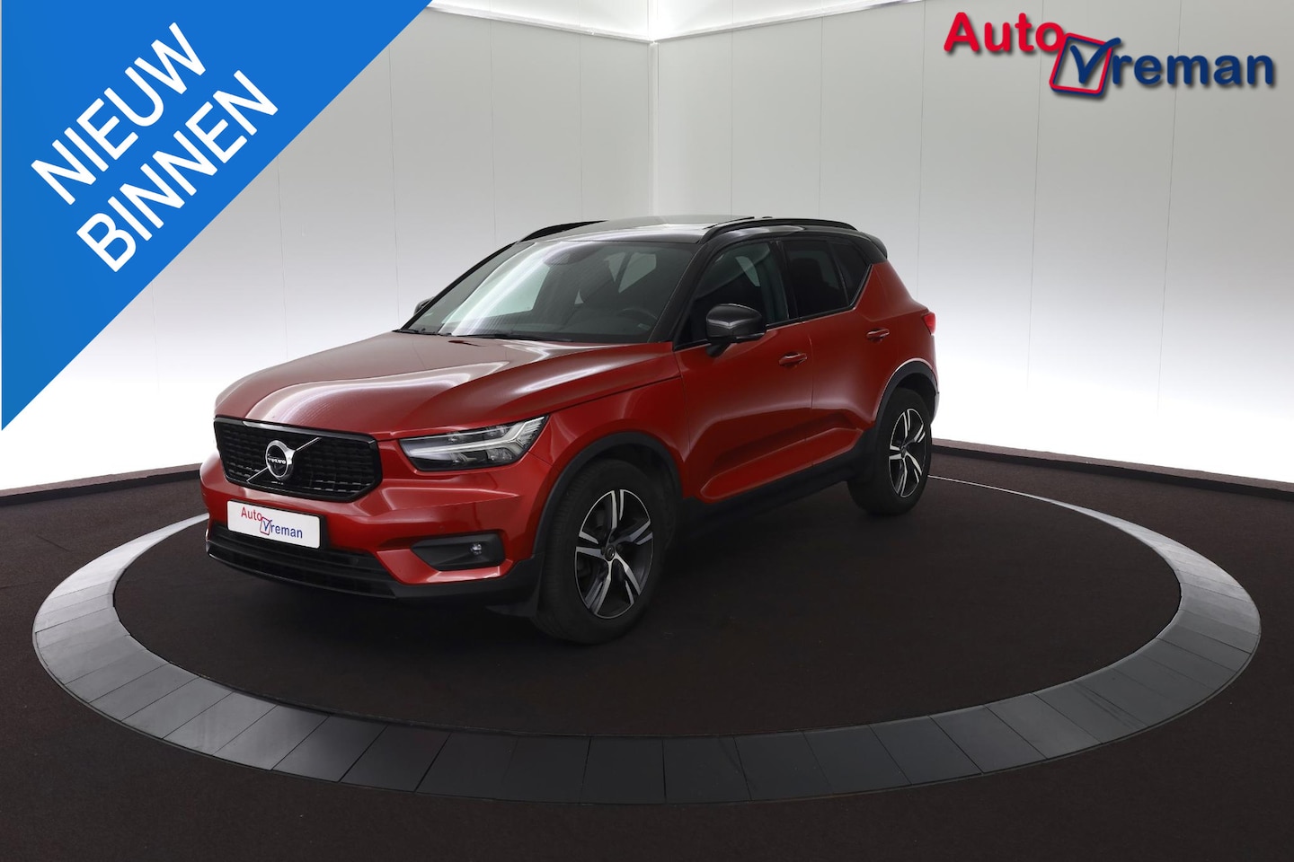 Volvo XC40 - 2.0 T4 AWD R-Design 2.0 T4 AWD R-Design - AutoWereld.nl