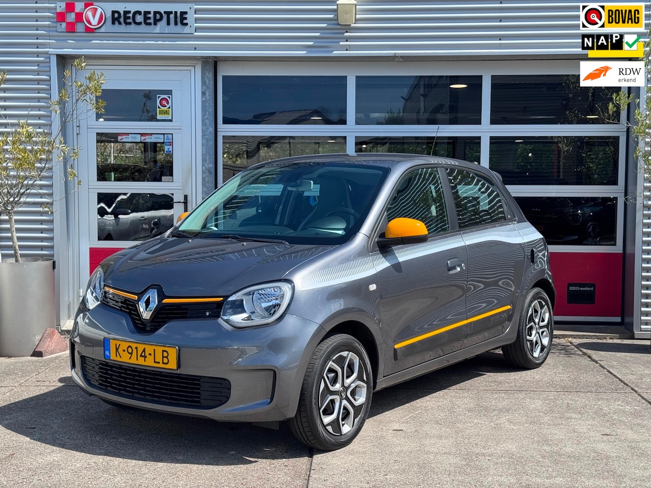 Renault Twingo - 1.0 SCe Collection / Cruise Control / Airco / Bluetooth / 1-Eig - AutoWereld.nl
