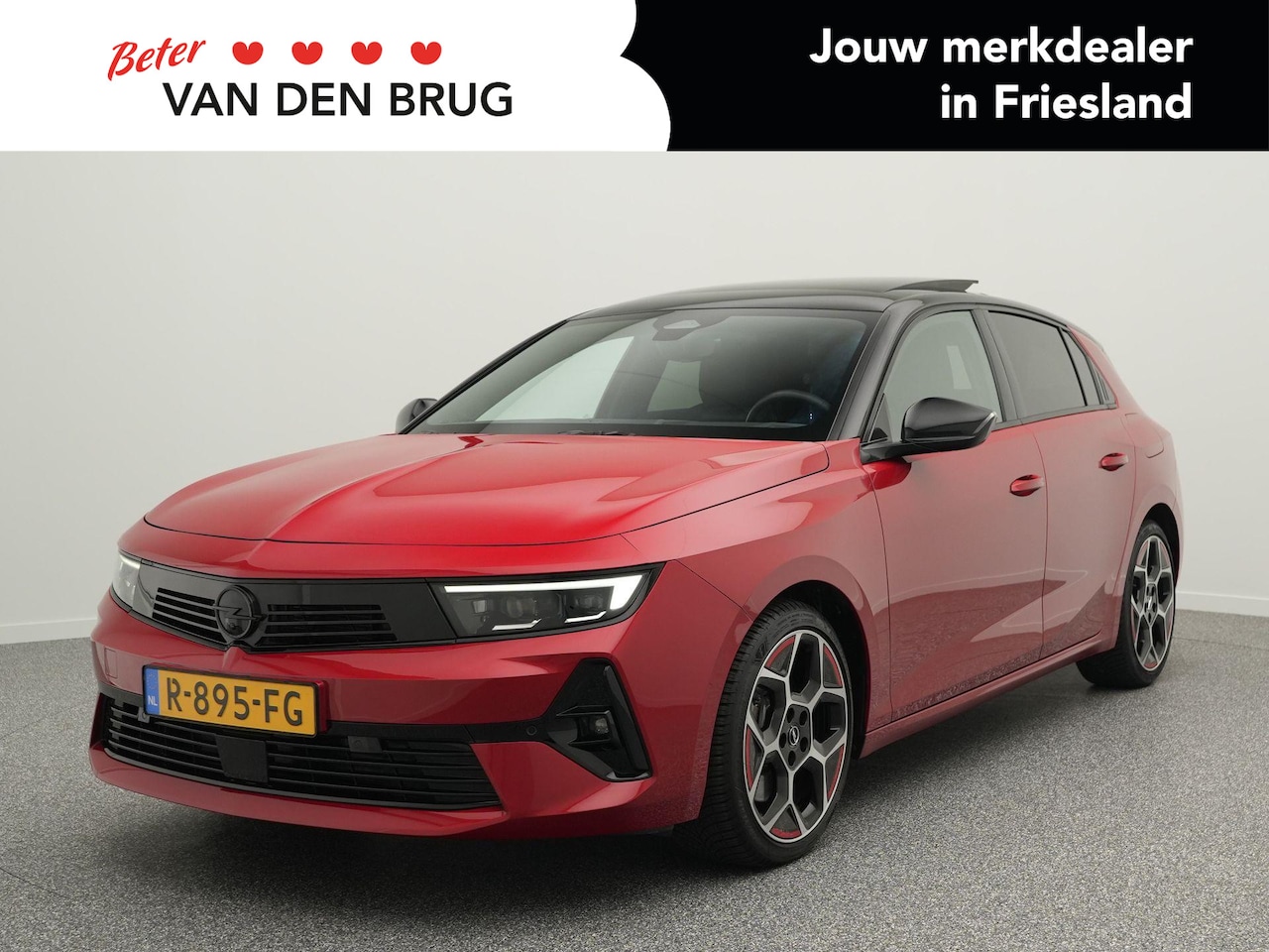 Opel Astra - GS-line 1.6 Hybrid 180 PK | LED | Panoramadak | Stoel & Stuurverwarming | Head-Up Display - AutoWereld.nl