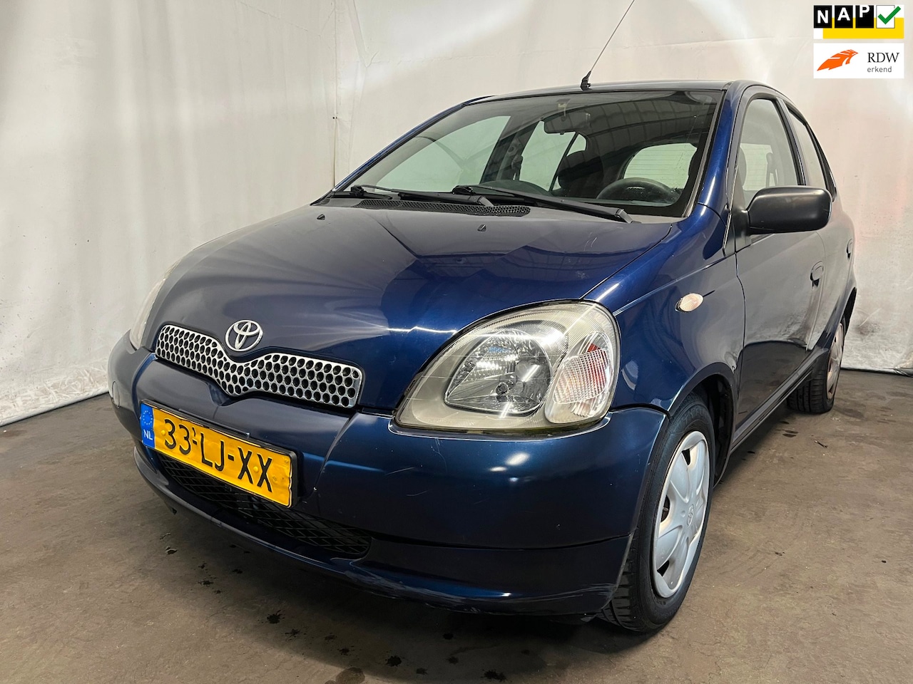 Toyota Yaris - 1.3-16V VVT-i Sol SCHADEAUTO! - AutoWereld.nl