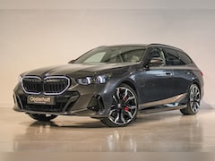 BMW 5-serie Touring - 550e xDrive PANO | B&W | 4w-best | TREKH