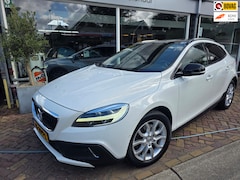 Volvo V40 Cross Country - 1.5 T3 Polar+ Luxury, mooie uitvoering, panorama