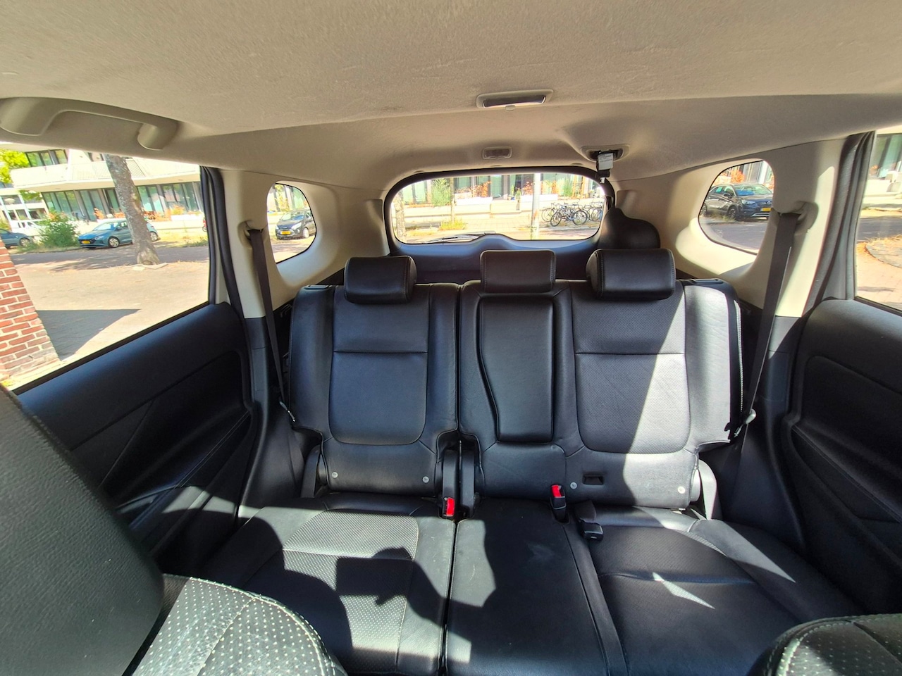 Mitsubishi Outlander - 2.0 PHEV Limited Edition X-Line 2.0 PHEV Limited Edition X-Line - AutoWereld.nl
