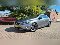 Volvo V40 - 2.0 D2 R-Design Business 2015