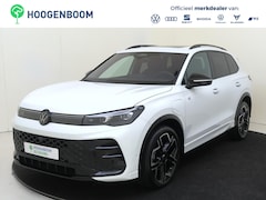 Volkswagen Tiguan - 1.5 eHybrid R-Line Edition | SoH 100% | Panoramadak | Trekhaak | Lederen bekleding met ven