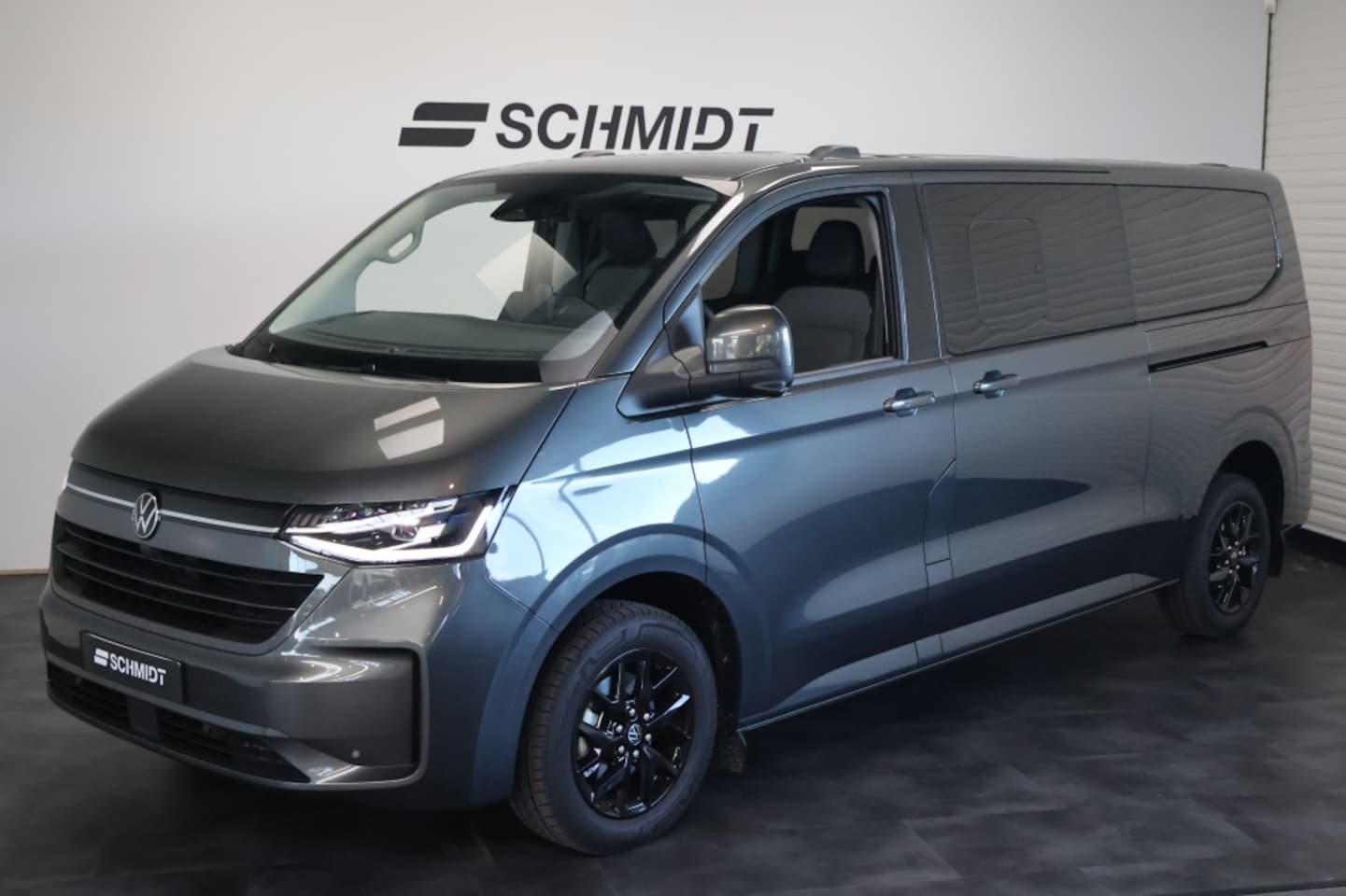 Volkswagen Transporter Caravelle - 2.5 L2H1 eHybrid Style 233PK Autom. Camera, Navi, Side Assist, Keyless, Matrix LED, ACC, 8 - AutoWereld.nl