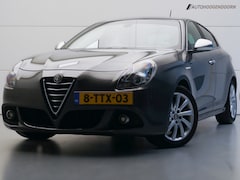 Alfa Romeo Giulietta - 1.4 T Exclusive Sport (AUTOMAAT, PARKEERSENSOREN, CLIMATE, CRUISE, BLUETOOTH, NAVIGATIE, L