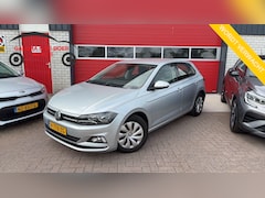 Volkswagen Polo - 1.0 TSI Comfortline Business ACC / CLIMA / CARPLAY / PDC V+A / LED / NED AUTO / MFS
