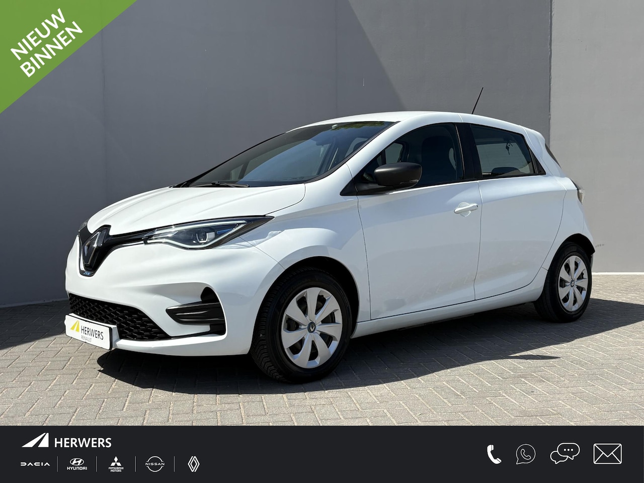 Renault Zoe - R110 Life 52 kWh / SOH 90,79% / Koop accu / Airco / Warmtepomp / Navigatie via Apple Carpl - AutoWereld.nl