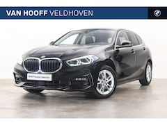 BMW 1-serie - 118i Sport Line Automaat / Sportstoelen / LED / Live Cockpit Professional / Cruise Control