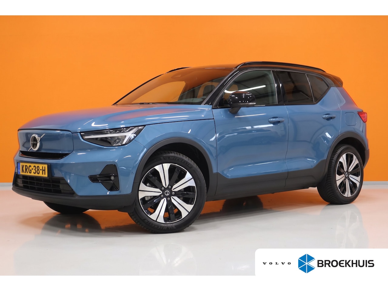 Volvo XC40 - Recharge Core | Achteruitrijcamera | Apple Carplay/Android Auto|telefoonintegratie premium - AutoWereld.nl