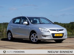 Hyundai i30 - 1.6i Dynamic Dealer onderhouden Automaat