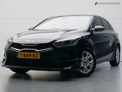 Kia Cee'd - Ceed 1.5 T-GDi MHEV DynamicLine Sport (APPLE CARPLAY, LED VERLICHTING, CAMERA, ADAPTIVE CR