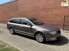 Skoda Superb Combi - 1.8 TSI Comfort Business Line Navi Cruise