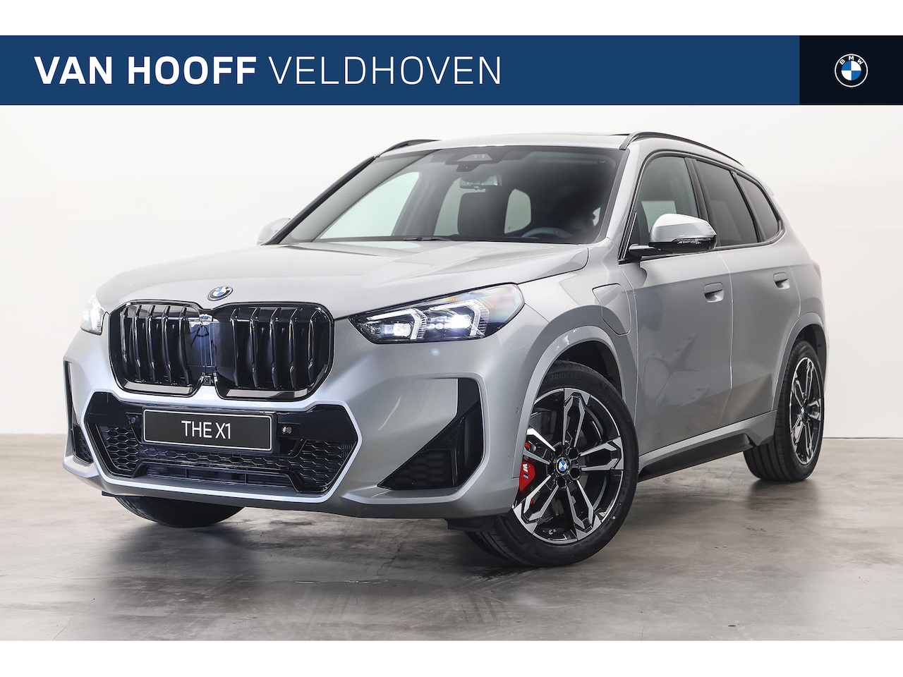 BMW X1 - xDrive25e M Sport Automaat / Panoramadak / Trekhaak / Sportstoelen / Head-Up / Comfort Acc - AutoWereld.nl