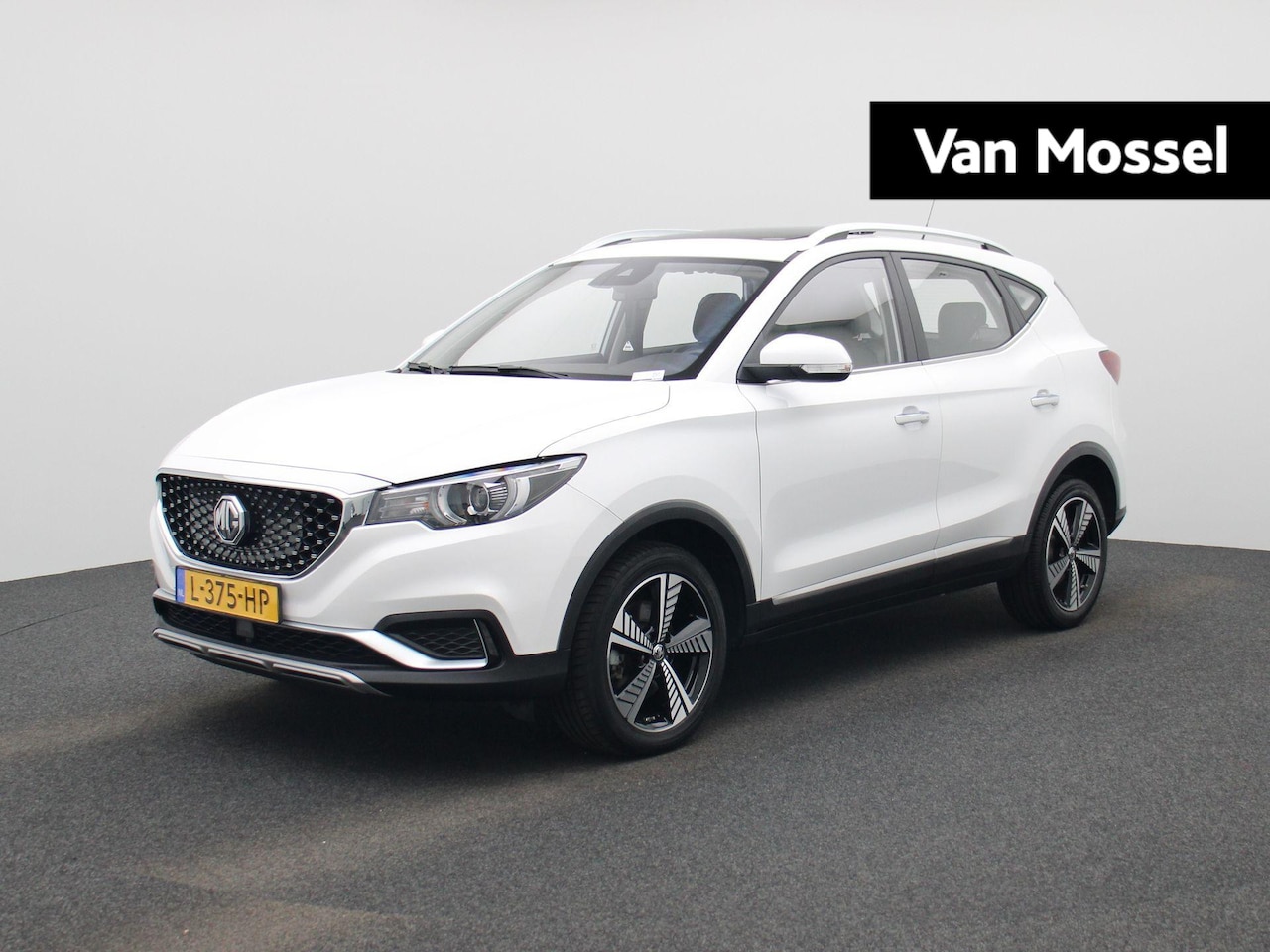 MG MG ZS EV - Luxury 45 kWh - AutoWereld.nl