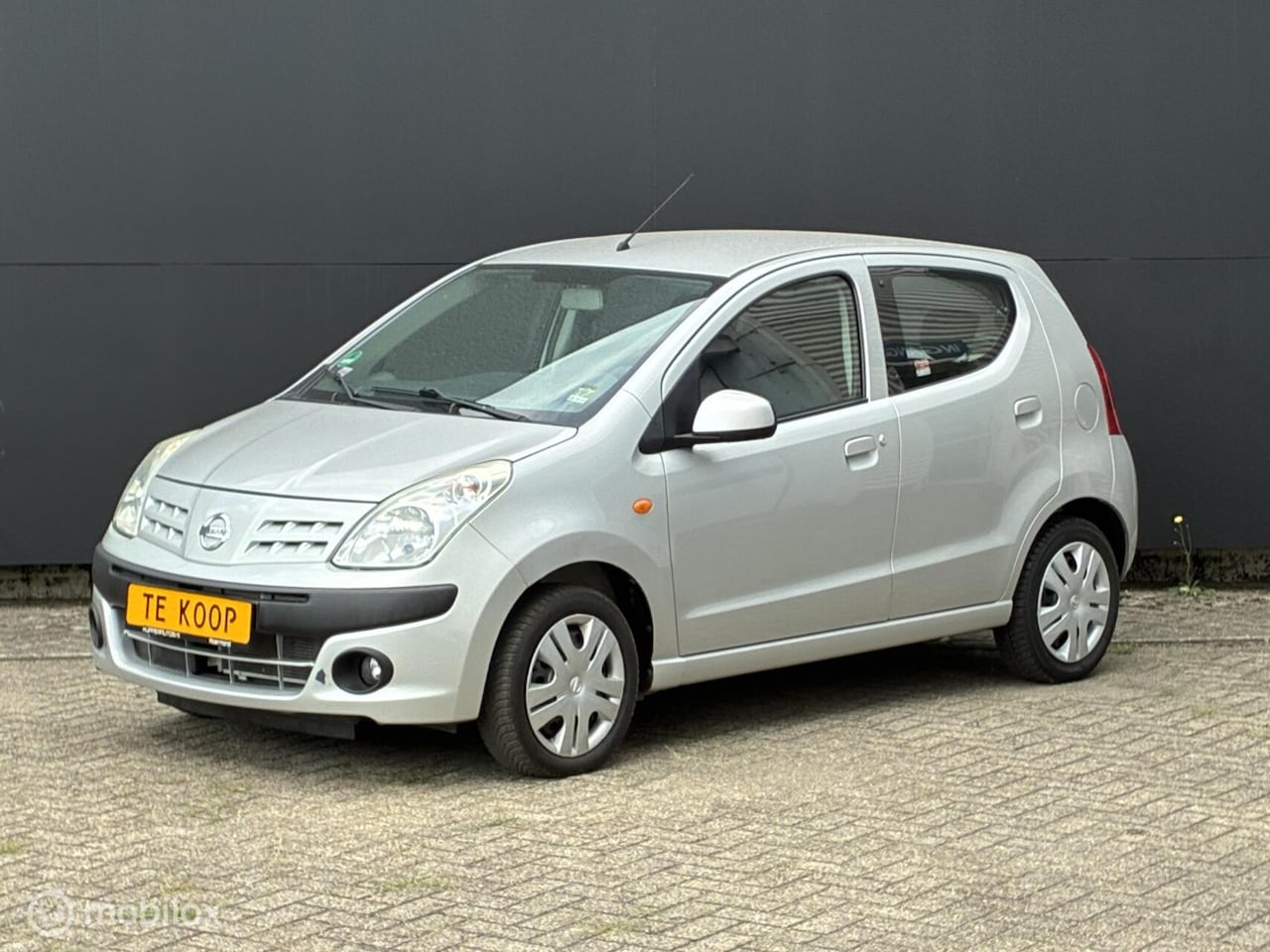 Nissan Pixo - 1.0 Acenta Automaat Airco 73dkm Dealer-onderh. - AutoWereld.nl