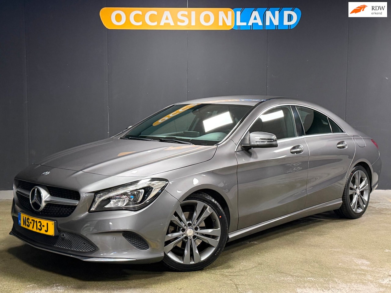 Mercedes-Benz CLA-Klasse - 180 Business Solution|LED|PDC|CRUISE|STOELV|CAMERA|SFEER|NAVIGATIE|BLUETOOTH|18INCH| - AutoWereld.nl