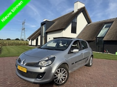 Renault Clio - 1.6-16V ClimaAuto Keyless Panoramadak Sport