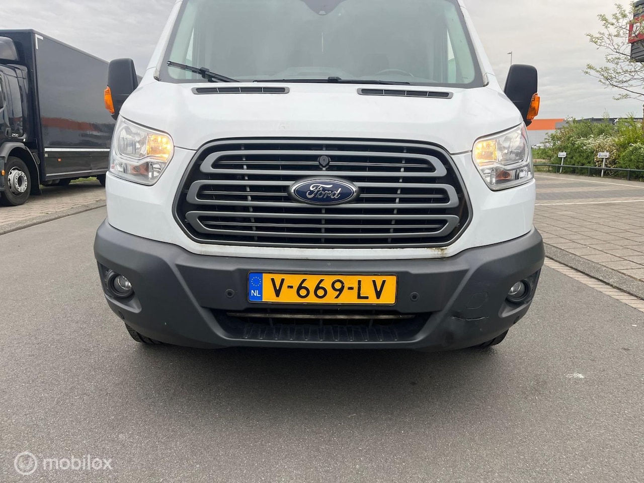 Ford Transit - 350 2.0 TDCI L4H3 Trend Euro 6 - AutoWereld.nl
