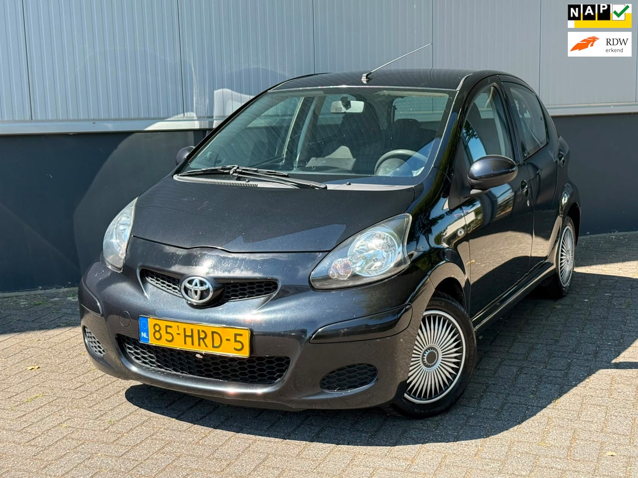Toyota Aygo - 1.0-12V Carplay Airco Nieuwe Koppeling 5d Elektrische Ramen Nieuwe Apk - AutoWereld.nl