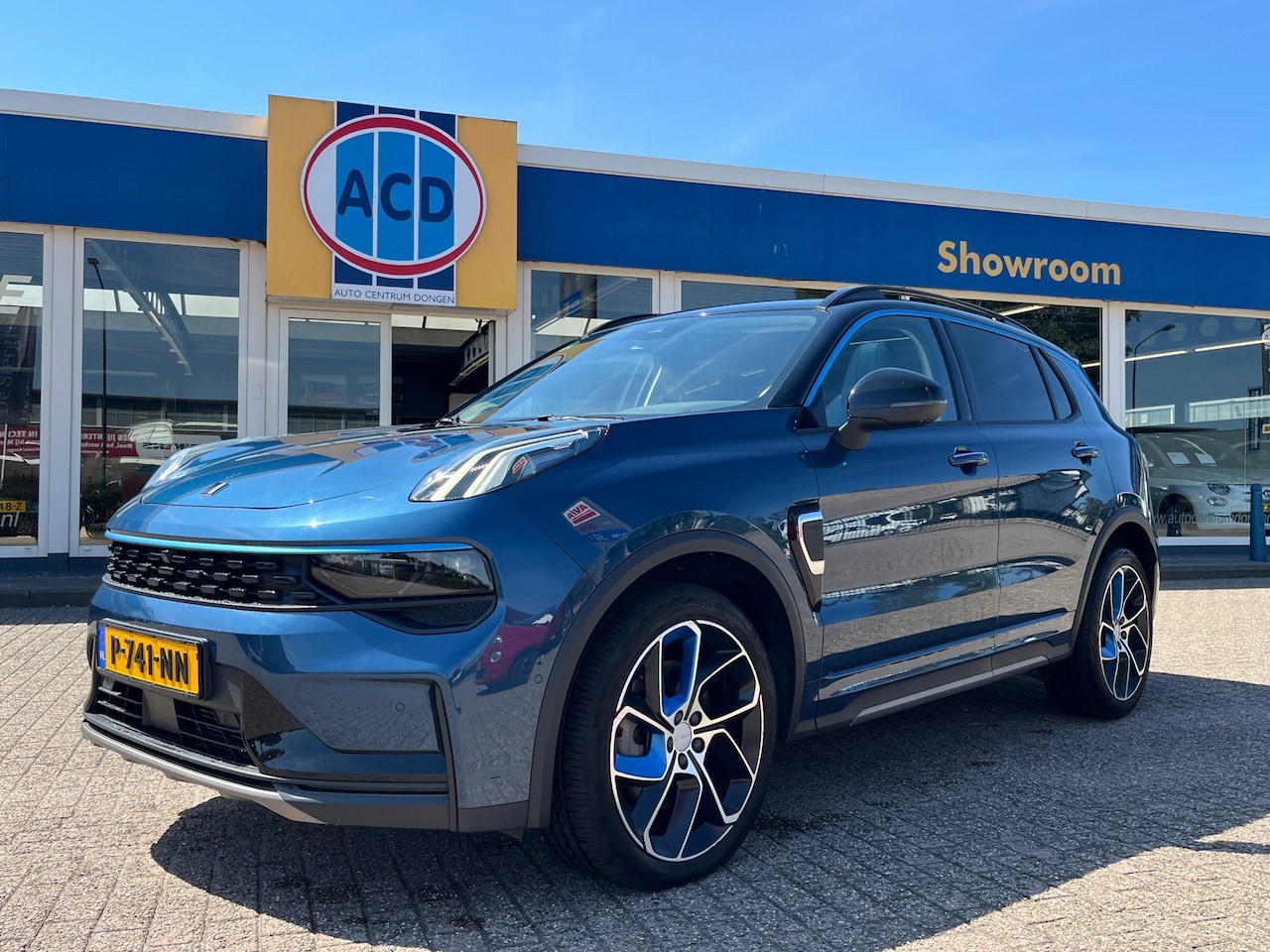 Lynk & Co 01 - 1.5 261pk PHEV 7DCTH | Orig.NL | Trekhaak afn. | PanoramaDak | 360 graden Camera | Carplay - AutoWereld.nl