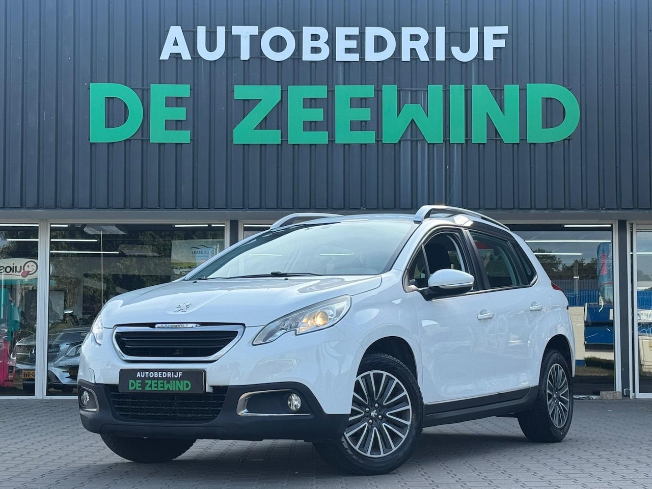 Peugeot 2008 - 1.2 PureTech Active|airco|navi|Rijklaar - AutoWereld.nl