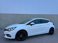 Opel Astra - 1.2 Edition Climate C, Cruise C, Navigatie, Camera DONDERDAG 13-08 ZIJN WIJ GESLOTEN