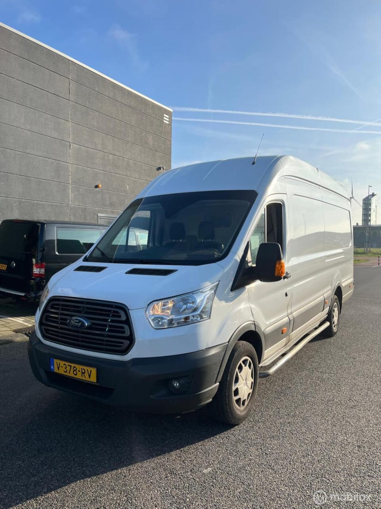 Ford Transit - 350 2.0 TDCI L4H3 Trend Euro 6 - AutoWereld.nl