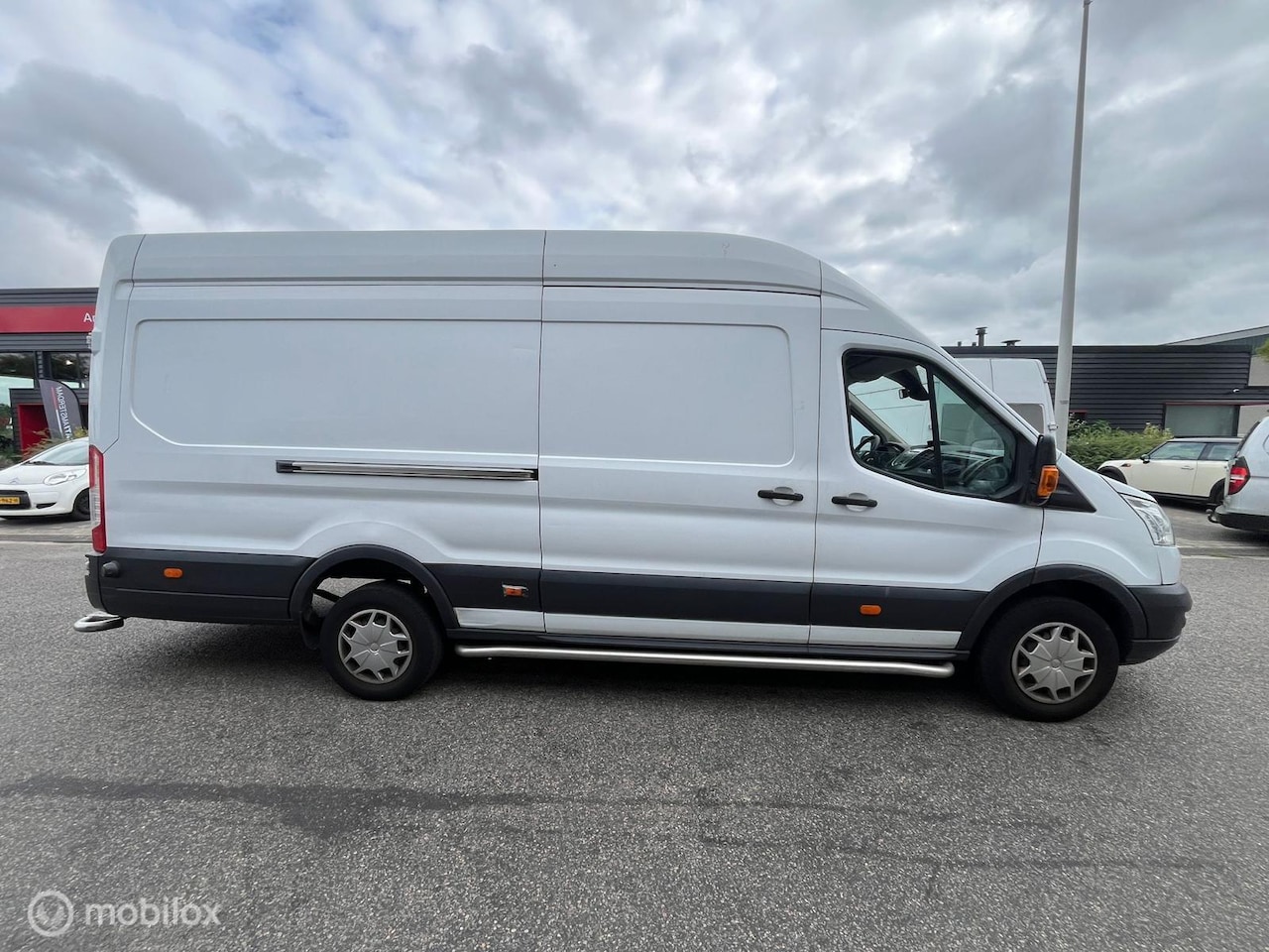 Ford Transit - 350 2.0 TDCI L4H3 Trend Euro 6 - AutoWereld.nl